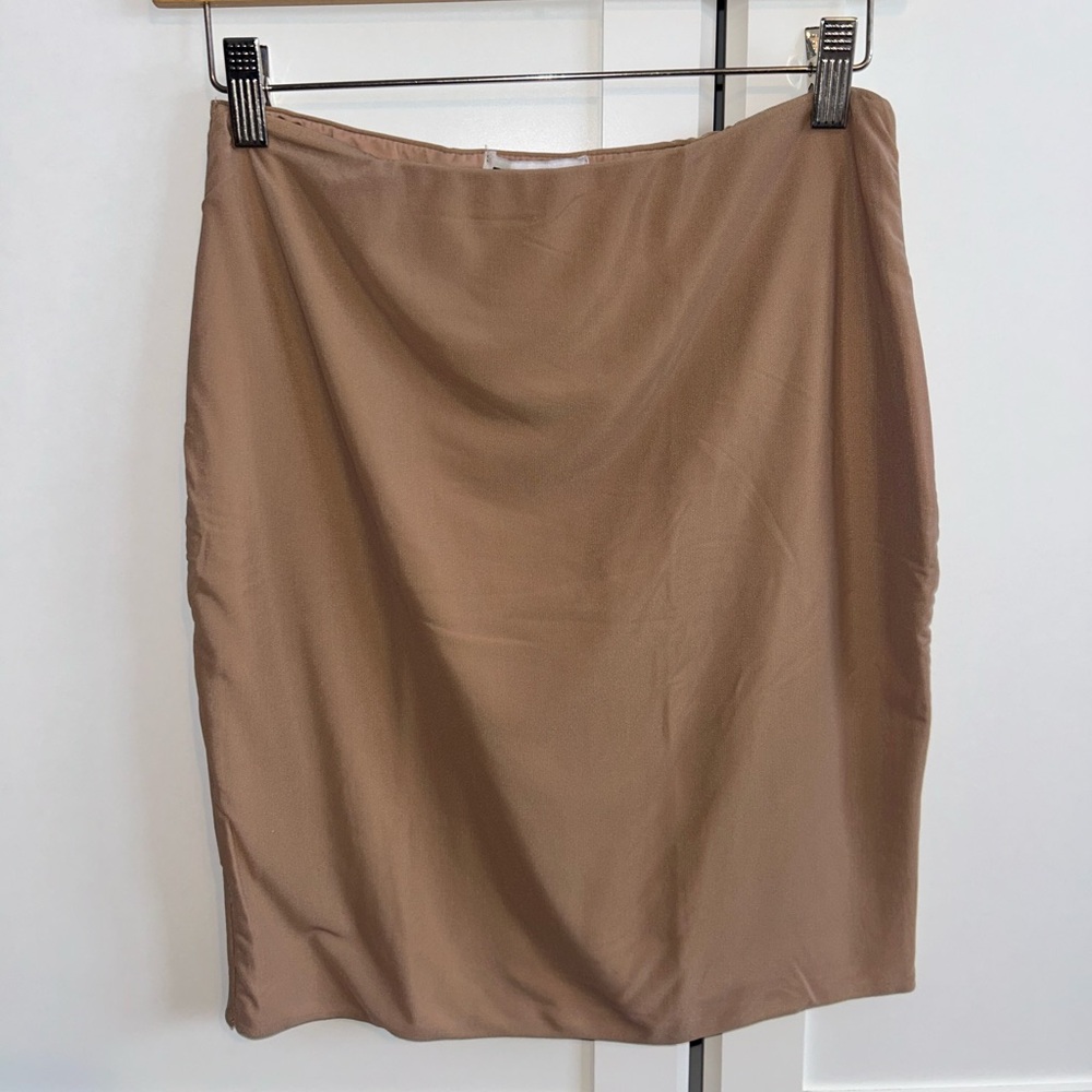 Tic Toc Tan Skin Tight Low Thigh Length Skirt